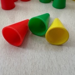 円錐の駒　の画像