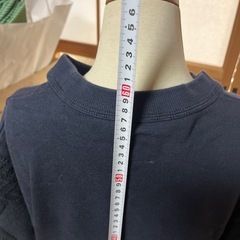 紺色トレーナーMサイズの画像