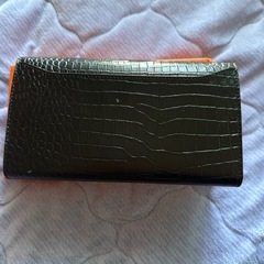 レザー財布の画像