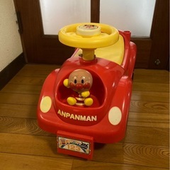 アンパンマン乗用玩具の画像