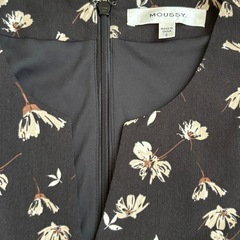  マウジー　MOUSSY花柄　長袖ワンピースの画像