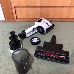 掃除機  MAXZEN  サイクロンコードレスクリーナー  モーターヘッド2台   JC30SM01WHの画像