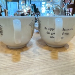 A7163【ウェッジウッド】ピーターラビット カップ＆ソーサー 2客 旧刻印 新刻印の画像