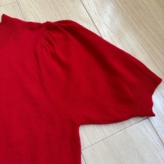 パフスリーブニット半袖セーター 赤の画像