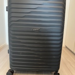 75Lスーツケース　一回のみ使用の画像