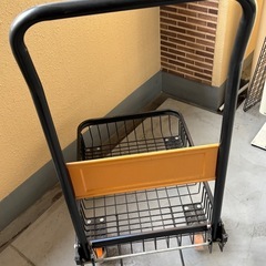 【値下】バスケット台車（軽量・小型・折りたたみ）の画像