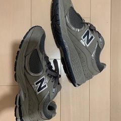 箱あり　New Balance 2002RA グレー スニーカーの画像