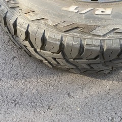 タイヤスチールホイールセット185/85r16の画像