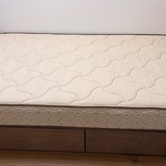 フランスベッド　セミダブル　引き出しつき付きの画像