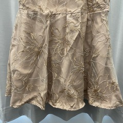 キレイめワンピースの画像