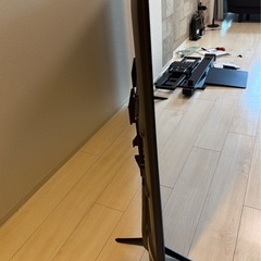 Hisense ハイセンス 65型 4K 65E6G（スタンド付き）の画像