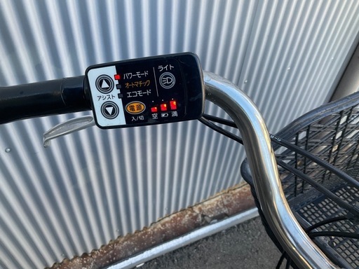 742  パナソニック最新機種電動アシスト自転車vivi26インチブラックボディー