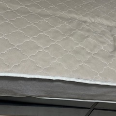 セミダブルベッド、マットレスの画像