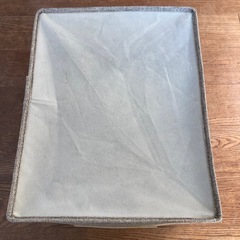 折りたためる収納ボックスの画像
