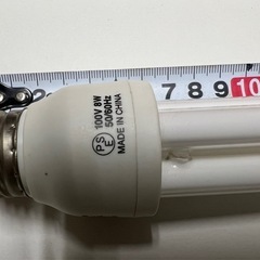 電球型蛍光灯ランプの画像