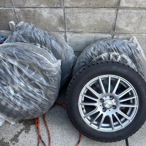 スタッドレスタイヤ