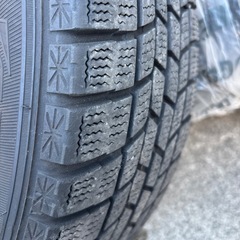スタッドレスタイヤの画像