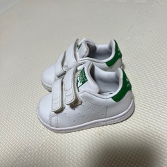 NIKE adidas 12cmスニーカーの画像