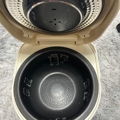 炊飯器　National SR-S05Aの画像