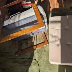 募集中／c／ チェア イス ニトリ 美品 綺麗 オットマン 利用の収納ケース付きの画像