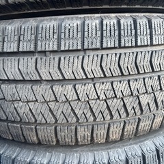 215/55R17 VRX2 スタッドレスの画像