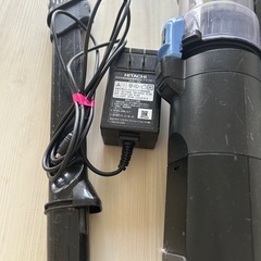 ジャンク日立ハンディクリーナー白の画像