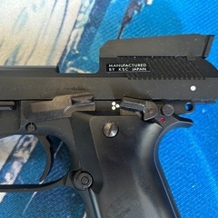 早い者勝ち　ロボコップのガス銃　連射機能付きの画像