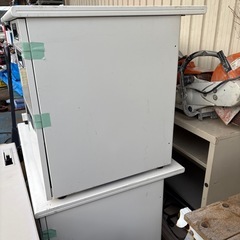 事務所テ-ブルの画像