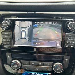 日産エクストレイルT32の画像