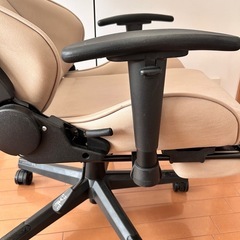 ゲームチェアーの画像