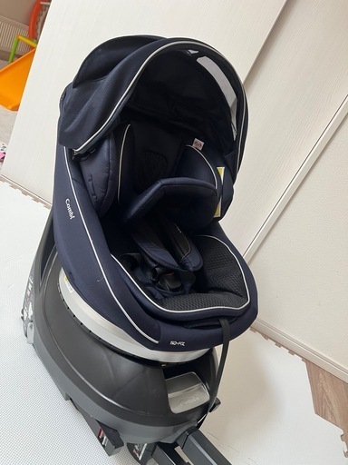 決定　コンビ　チャイルドシート　ISOFIX 360度回転