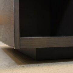 arflex(アルフレックス)のARENA(アレーナ) センターテーブルです。多彩な素材づかいでリビング空間をラグジュアリーに彩るスタイリッシュな大理石コーヒーテーブル。の画像