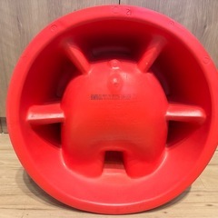 Bumbo バンボ 赤の画像