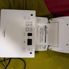 募集中／d／ 布団乾燥機 未使用 本体のみ 半額 パナソニック スマートドライ RF-FB20-WA [ホワイト]  ベッド 乾燥の画像