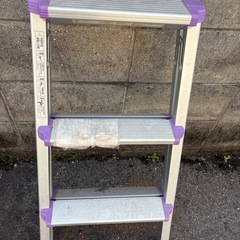 脚立、踏み台、2000円からの画像