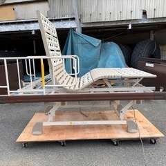 パラマウントベッド製 介護ベッド 3モータータイプ アウラ21 動作快調 電動ベッド の画像