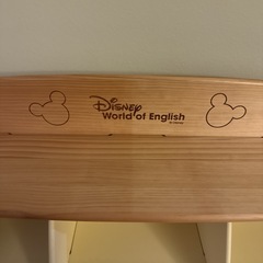 DWE ディズニー英語　棚の画像