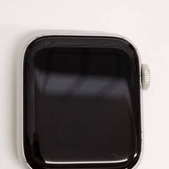 Apple Watch Nike SE 第1世代/GPS/40mm/A2351/シルバー〈MYYD2J/A〉の画像