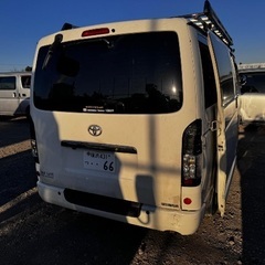 Toyota Hiace 2005 Year の画像