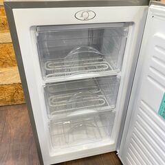 ジ502/ GrandLine 60L まとめ買いに大活躍 見やすい前開き式 1ドア冷凍庫 AFR-60L01SLの画像