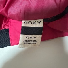 有名ブランド【ROXY】 スキー・スノーボードウェア上下セットの画像