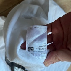 UNIQLO UT×Kaws✨コラボ✨メンズTシャツ✨の画像