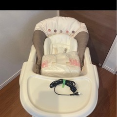 コンビ　ネムリラ　auto swing エッグショック 電動ハイローチェアの画像