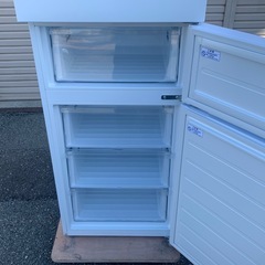 2025年製　271L 3ドアファン式 まんなか切替冷蔵庫 (BR2G01 ホワイト)の画像