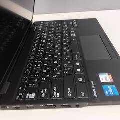 中古軽量ノートパソコン 富士通 WU-X/E3 Windows11 爆速SSD512GB core i5-1135G7/メモリ16GB/13.3インチ/webカメラ/無線内蔵の画像