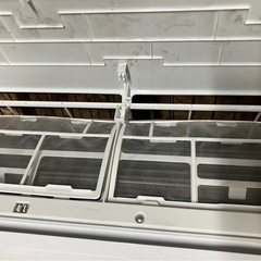 【中古】アイリスオーヤマ IHF-2207G 2.2kW　エアコン 本体の画像