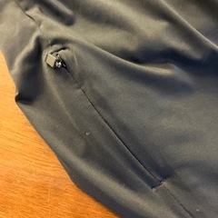 A2511-485 adidas Tシャツ 半袖 ブラック Lサイズ 保管汚れ有り の画像