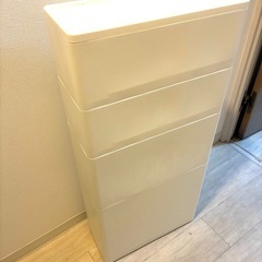 隙間収納ケースの画像