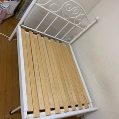 シングルベッド マットレス付き すのこ付き 伸び縮み可能タイプの画像