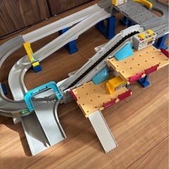 トミカ アクション高速道路の画像